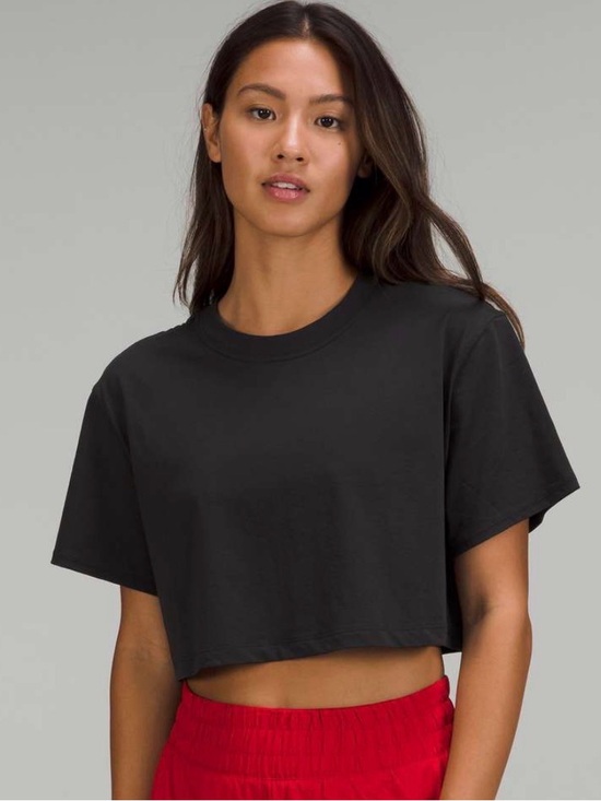 lululemon athletica Tops - lululemon athletica Black Cropped Crewneck Tee
